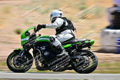 media/Apr-13-2025-TrackXperience (Sun) [[fb1ef998a6]]/Level 2 (Intermediate)/Turn 2 (Session 5)/